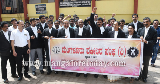 Lawyers boycotted